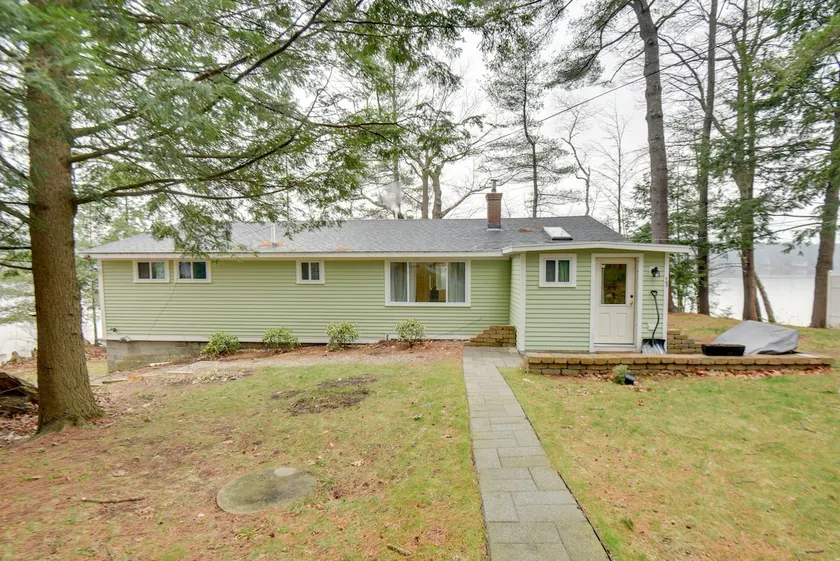 Falmouth Vacation Rental On Highland Lake! - Image 1