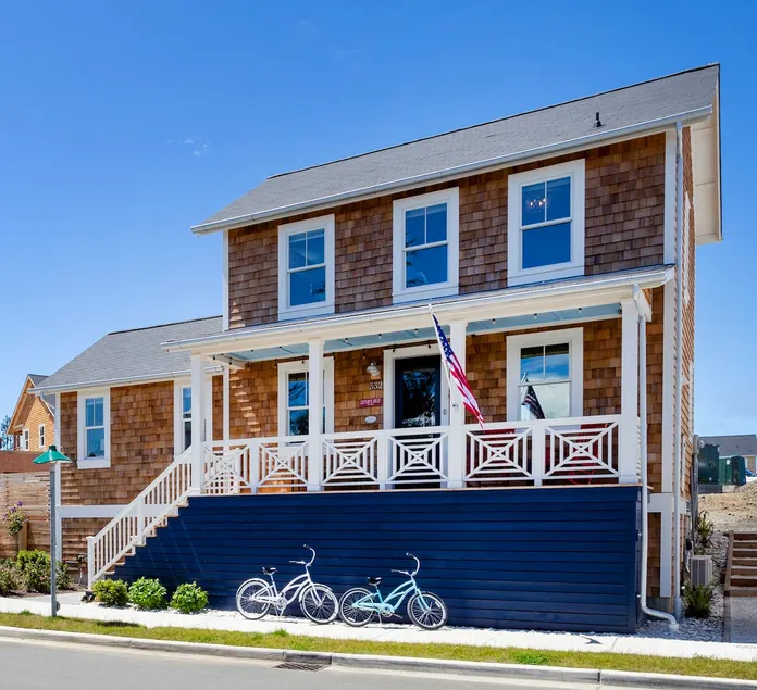 Seabrook's Let's Run Away, next to Town Center! - Image 1