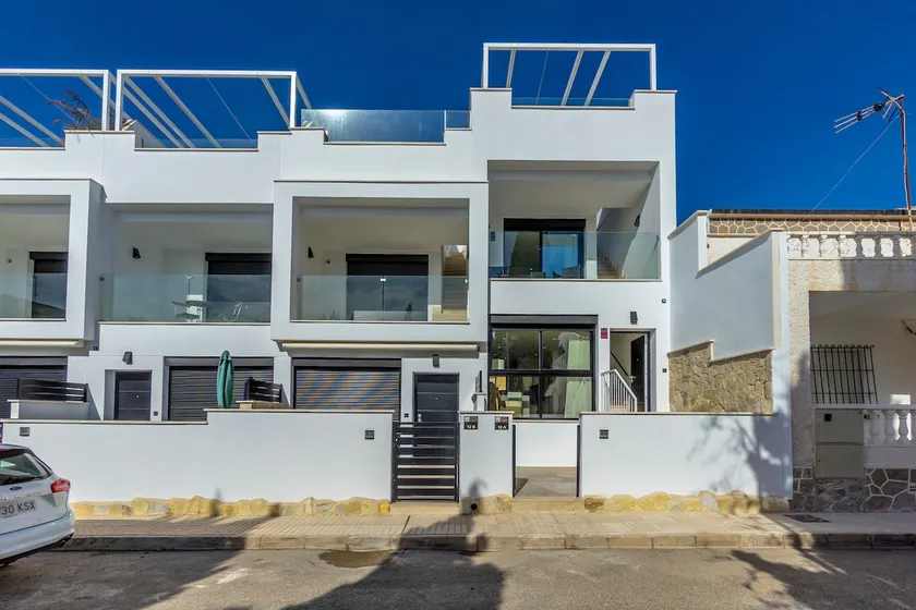 Holiday house for 6 guests with 95m² in Pilar de la Horadada (169658) - Image 1