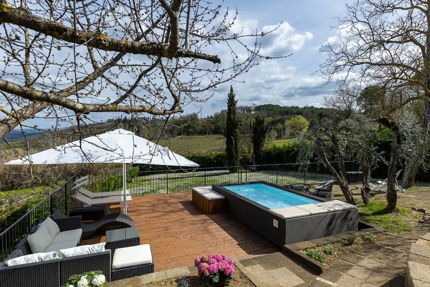 Upper Country Relais Tuscany - Image 1