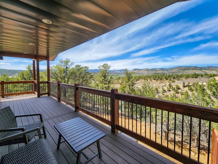 Deer Ridge Casita: Private Retreat Hot Tub & Views - Image 1