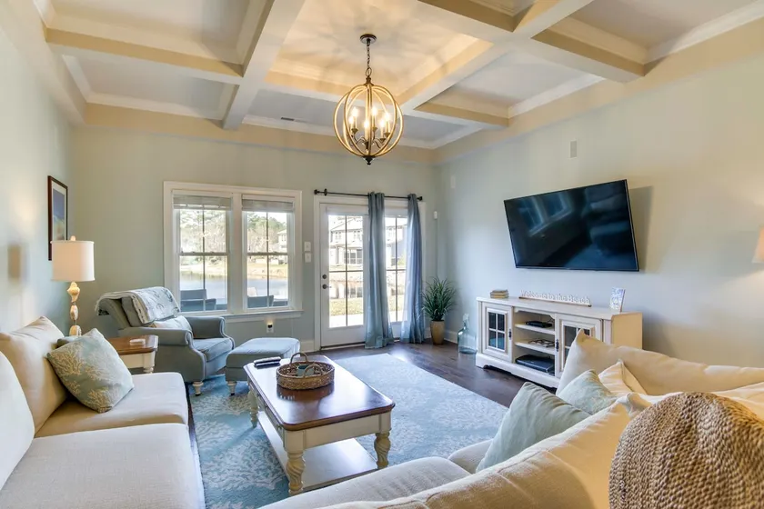 Shuttle to Beach: Ocean View Home w/ Patio - Image 1