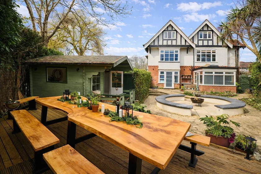 Luxury Group Retreat, Fire Pit, Al Fresco Dining - Image 1