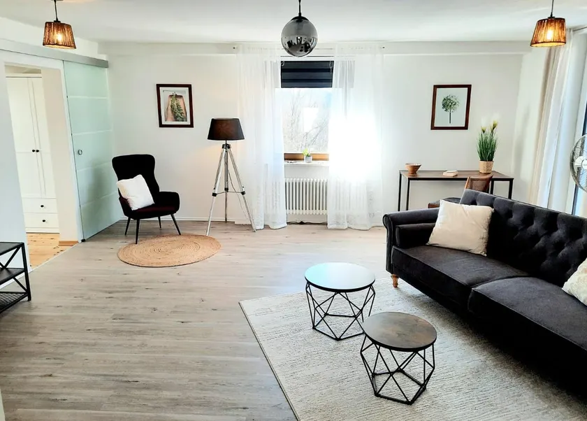 Parkside apartment (70 square meters) with roof terrace - Image 1