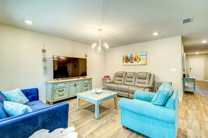Foley Vacation Rental: 7 Mi to Gulf Shores Beaches - Image 1