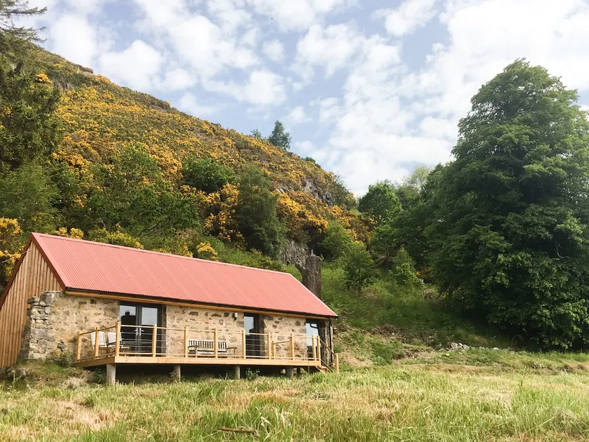 East Craigdhu Cow Byre - Image 1