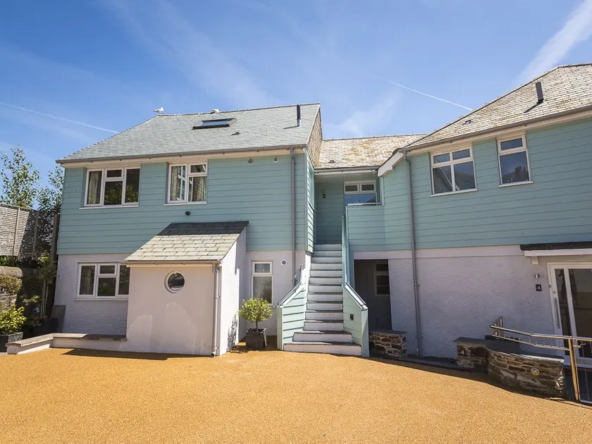 3 Church Hill House - Image 1