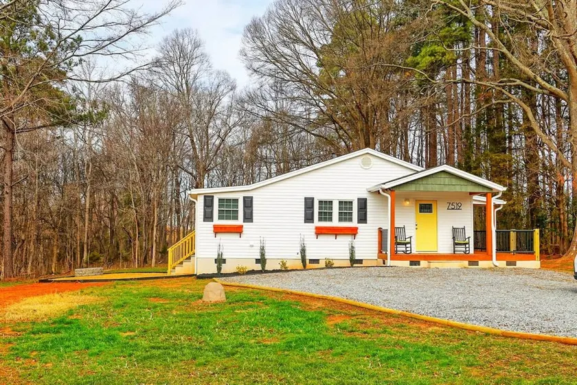 Huntersville Escape • 3BR w/ Firepit & Yard - Image 1