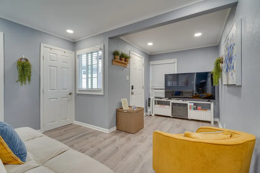Cozy Bay Area Vacation Rental with Patio - Image 1