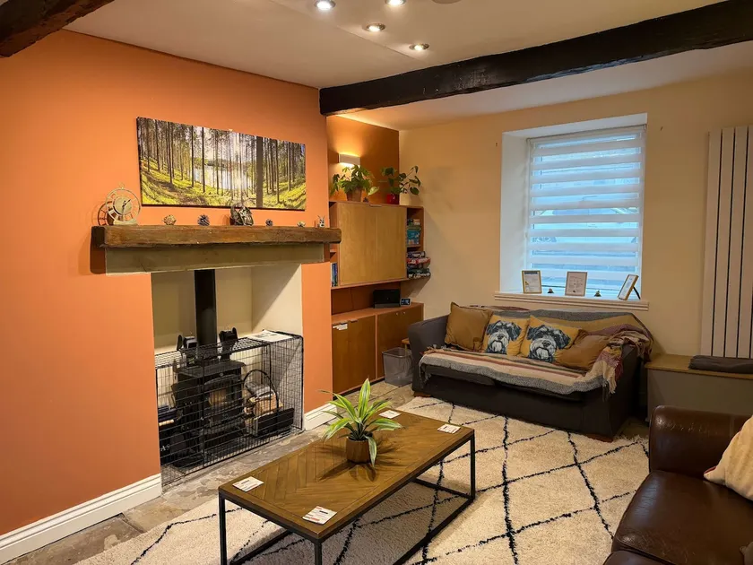 Calm Oasis Honley : Dogs welcome, relax & recharge - Image 1