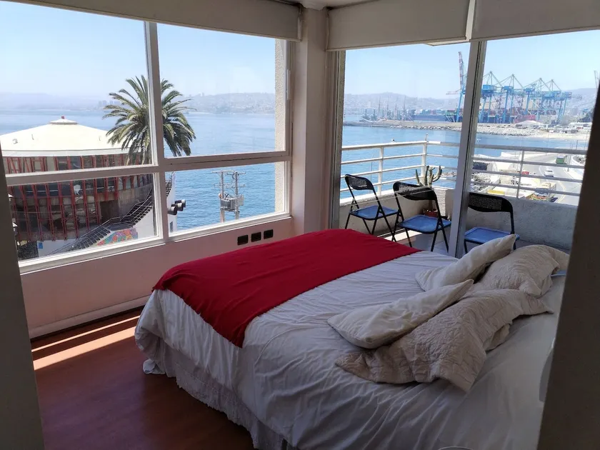 Spacious and Equipped Apartment in Valparaíso - Image 1