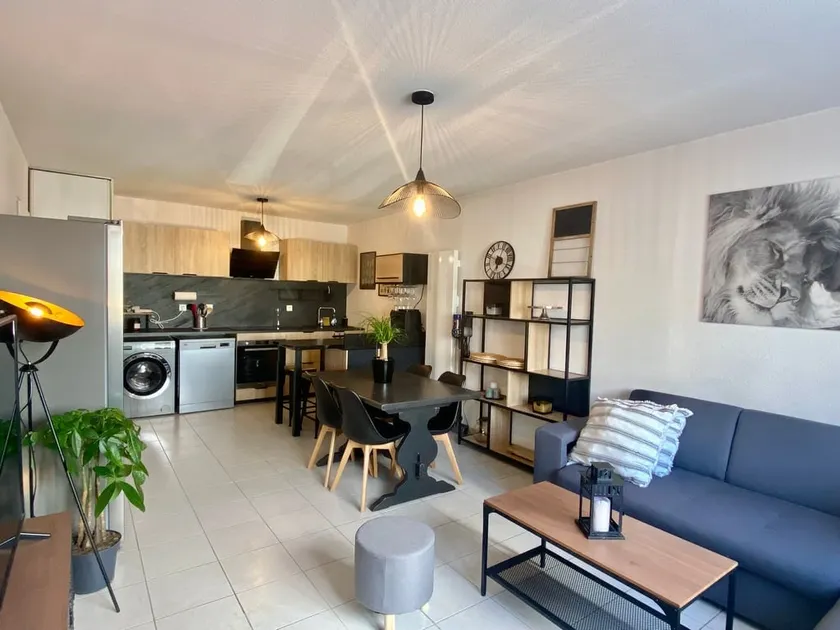 La Coquille: bright, cozy, 3 min from Parc Expo - Image 1