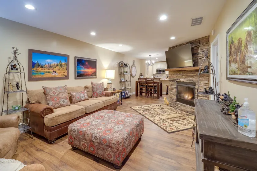 Mtn-View Condo w/ Lookout Deck in Banner Elk! - Image 1