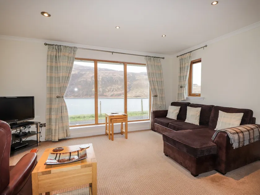 Tigh na Creag - Image 1