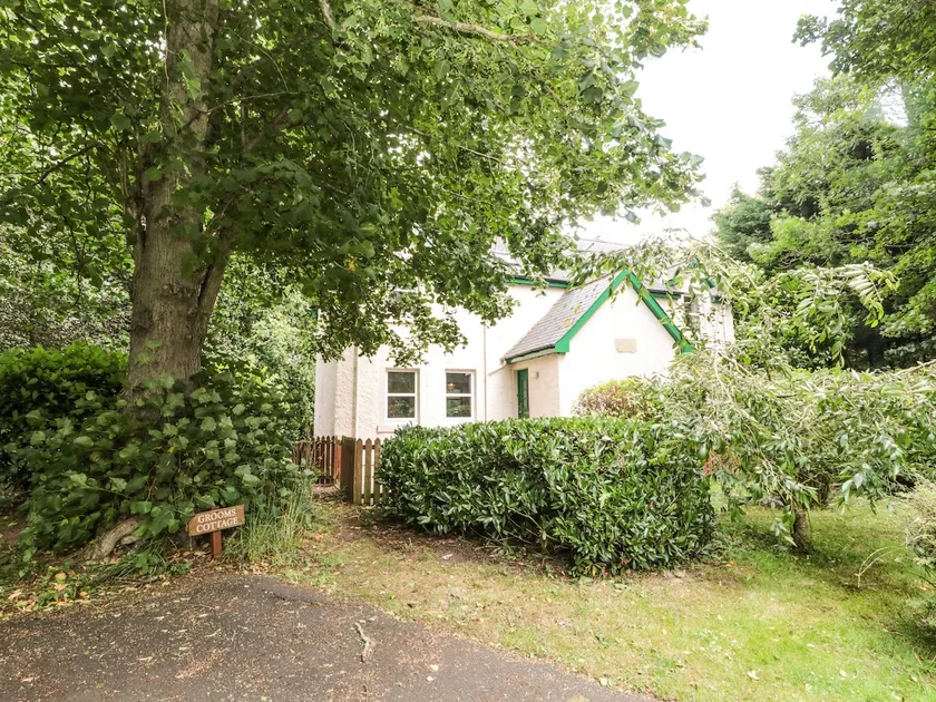 Gardener's Cottage - Image 1