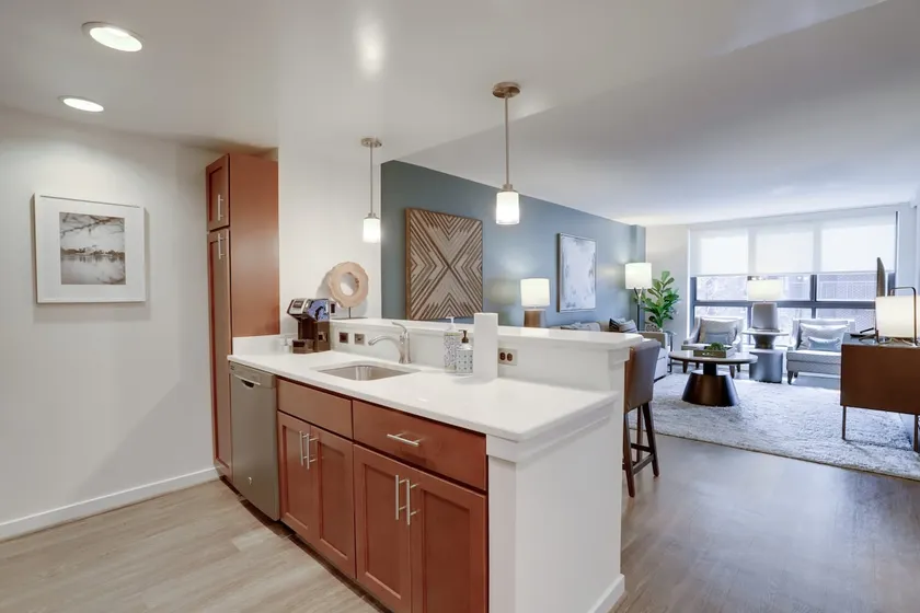 Sojourn | VA Square | 1 BR - Image 1