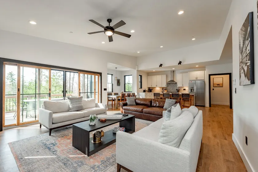 Deep Creek Gem w/ Hot Tub, Fire Pit & Golf - Image 1