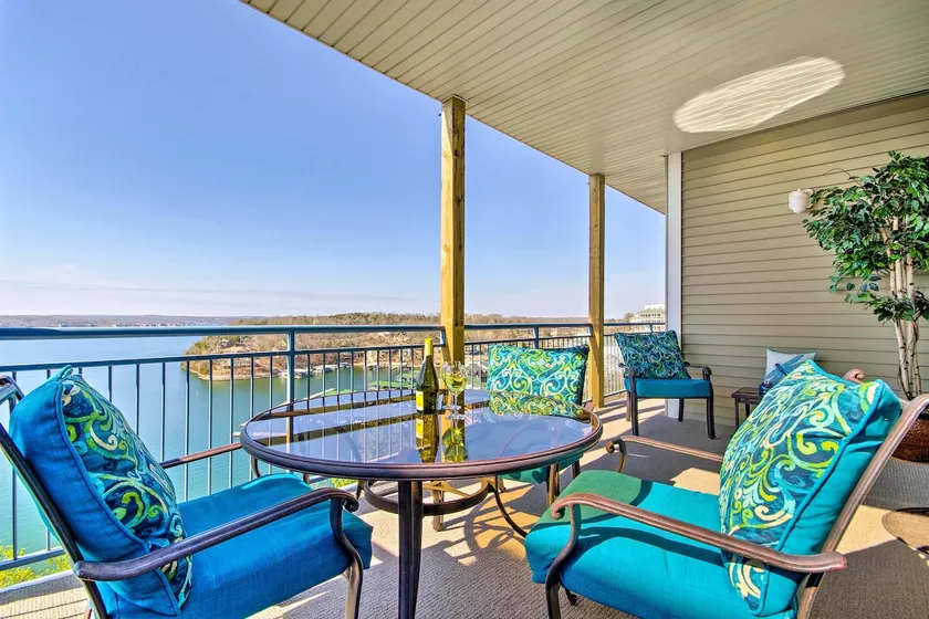 Family Condo w/ Views & Pool Access in Lake Ozark! - Image 1