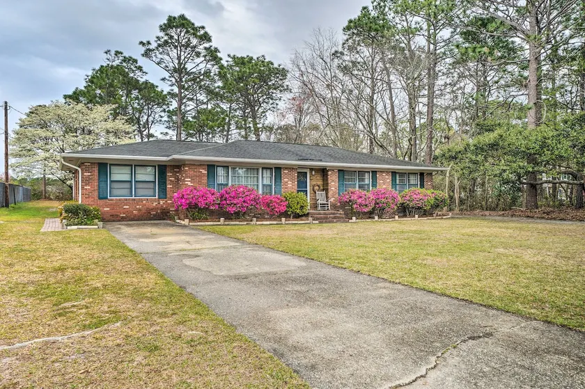 Cozy Wilmington Vacation Rental: 10 Mi to Beach! - Image 1