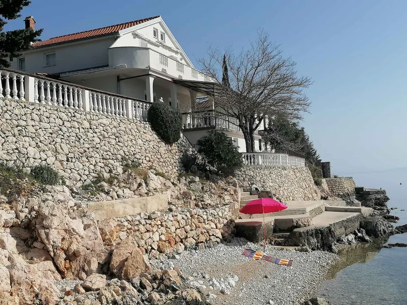 Studio near the sea - Image 1