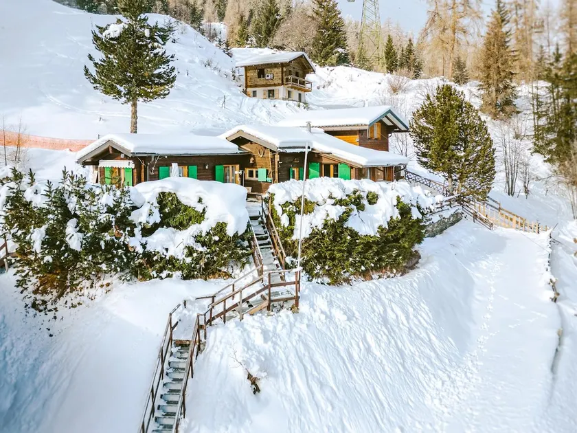 Chalet Nuage Family friendly Mountain getaway - Image 1