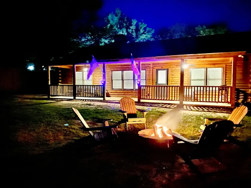 Cabin at Chitt's Creek - Image 1