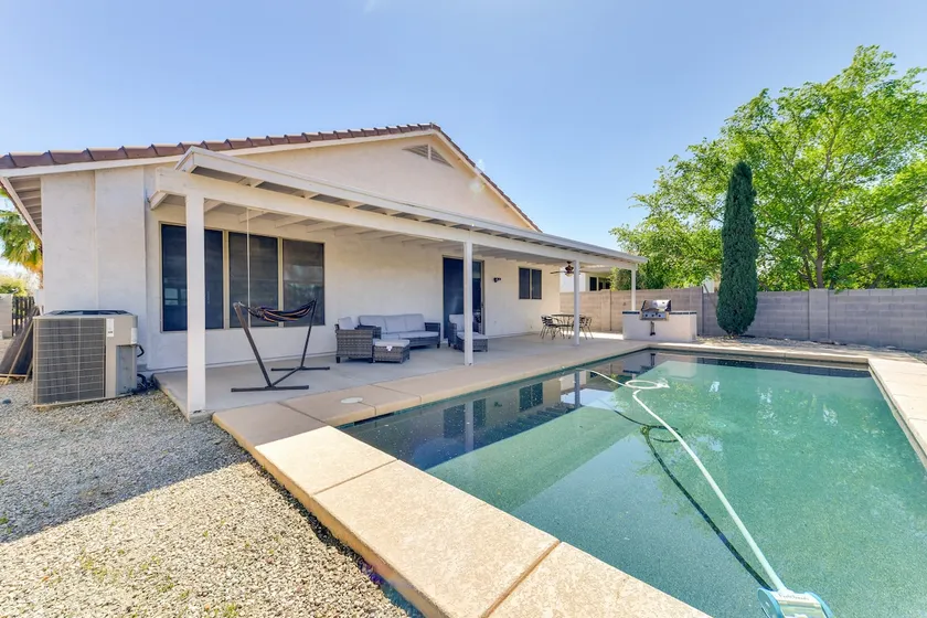 Group Getaway w/ Pool & Patio in San Tan Valley! - Image 1
