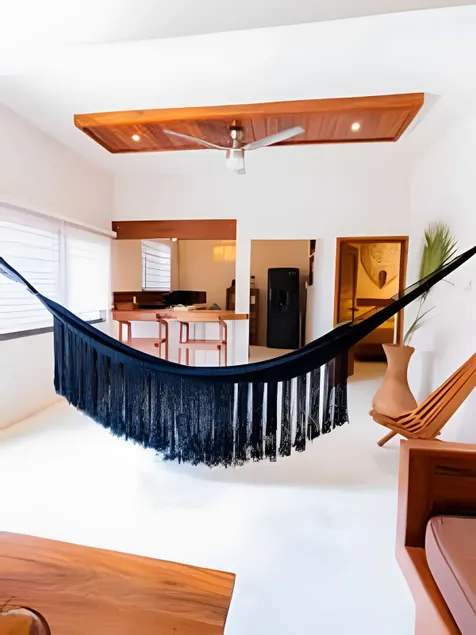 Designer house with bathtub, A/C, and TV - Image 1