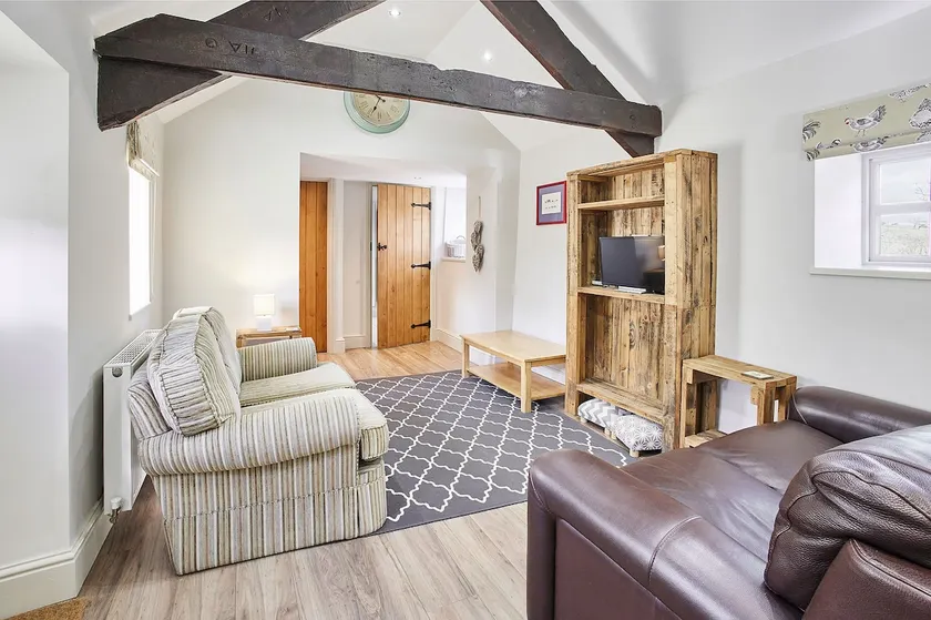 Host & Stay - Cote - Image 1