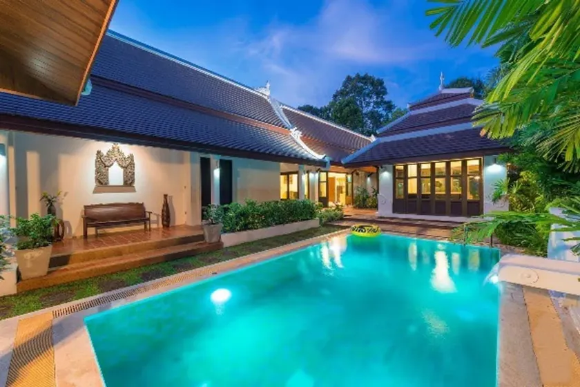 Homey 3Br Villa Private Pool & Walk to Beach - Image 1