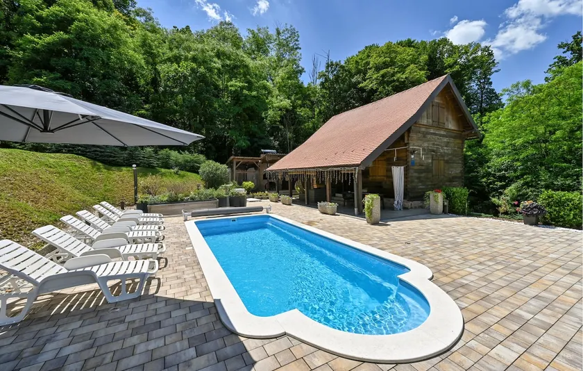 Lovely home in Veliko Trgovisce with sauna - Image 1