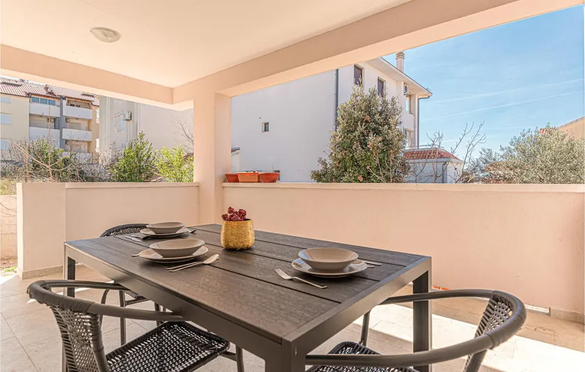 1 Bedroom Amazing Apartment In Vodice - Image 1