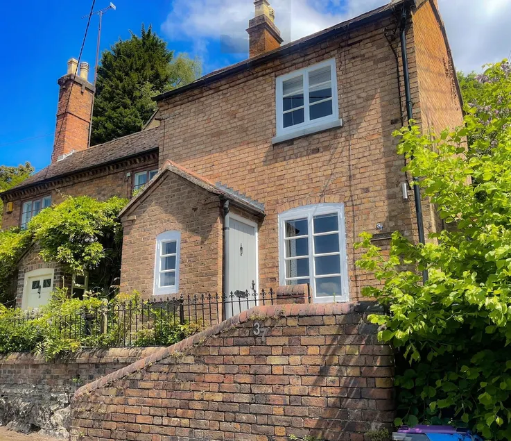 Carrow Cottage - Image 1