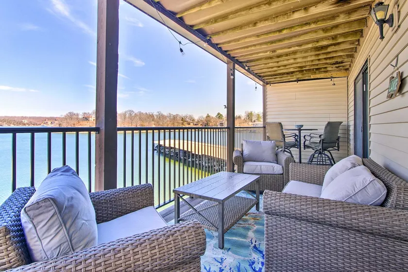Osage Beach Resort Condo w/ Community Pool! - Image 1