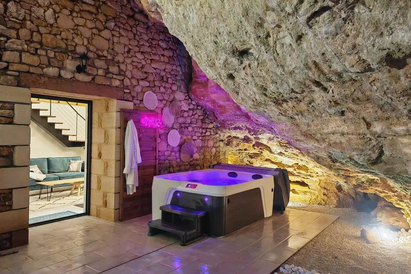Unique cottage *SPA *Cave* Clim*Wood-burning stove - Image 1