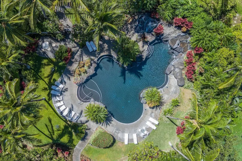 Palm Villas 2 Bed/2 Bath Loft #F22 - Image 1