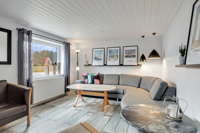 Large And Newly Renovated Holiday Home In Cozy Ingstrup - Image 1