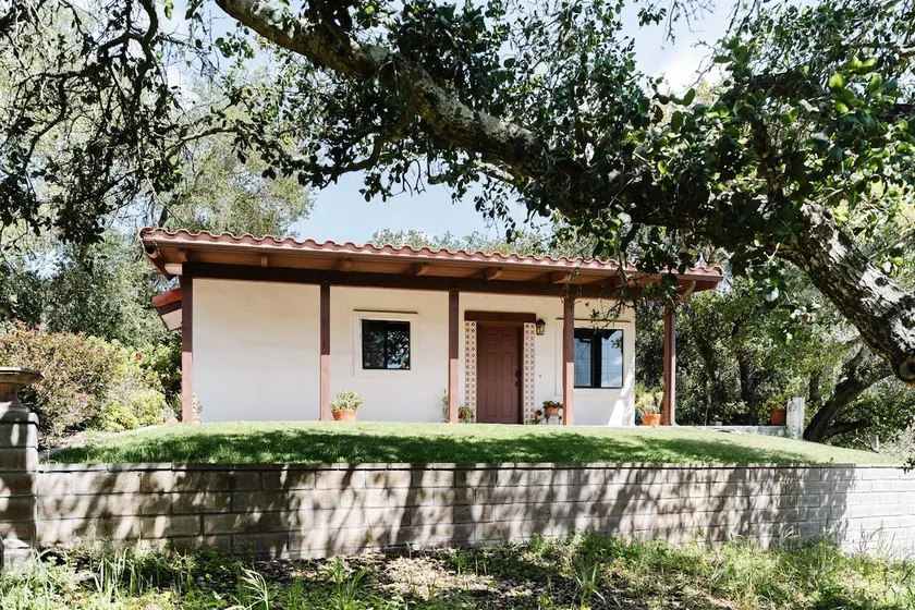 Wine Country Canyon Casita - Image 1