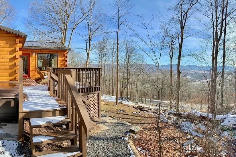 Country Mile - Dog Friendly, Hot Tub, Mountain Vie - Image 1