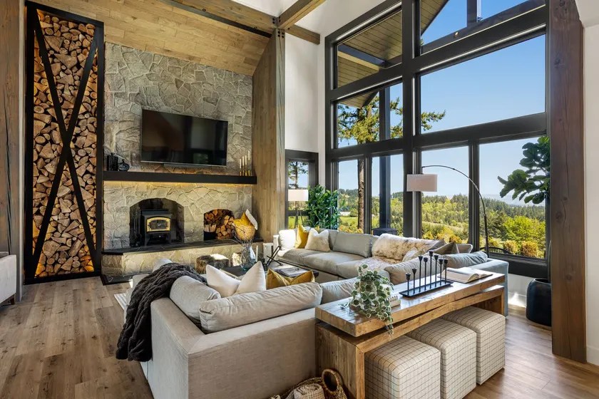Luxury Wine Estate, Hot Tub & Game Room - Image 1
