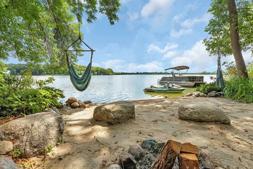 You Found It! Lakefront + Pontoon + Firepit - Image 1