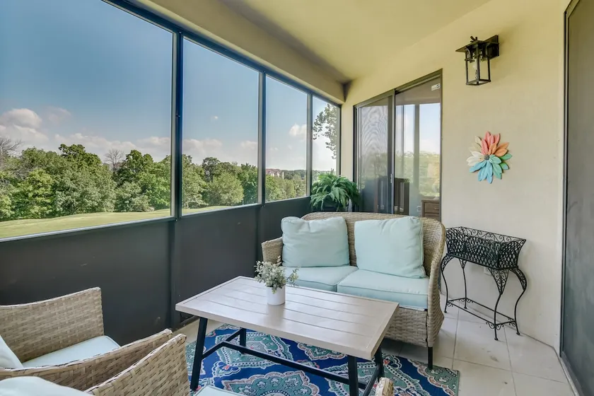 Lil' Slice of Heaven on Hole 11' Branson Condo! - Image 1