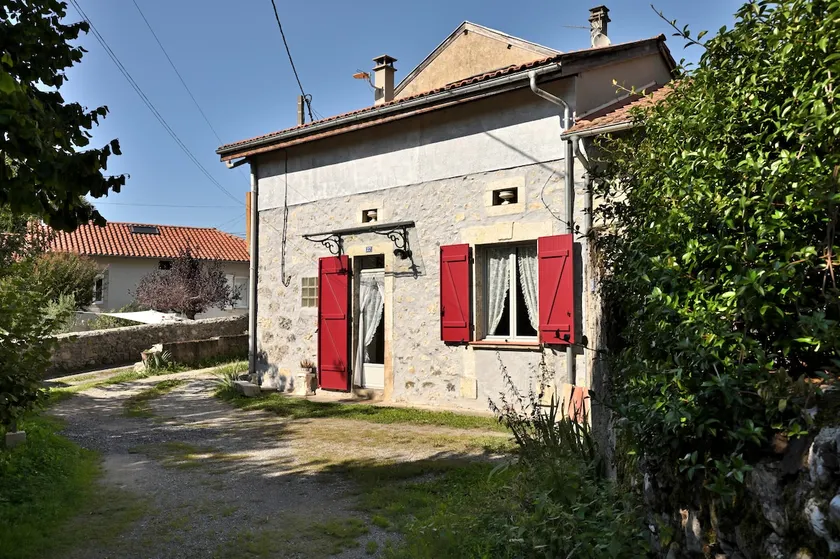 House in the Barousse Valley - Image 1