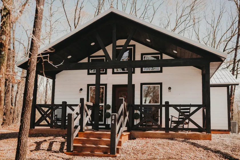 Sweet Thang | Romantic Broken Bow Cabin with Hot Tub, Grill & Pet-Friendly Comfort - Image 1