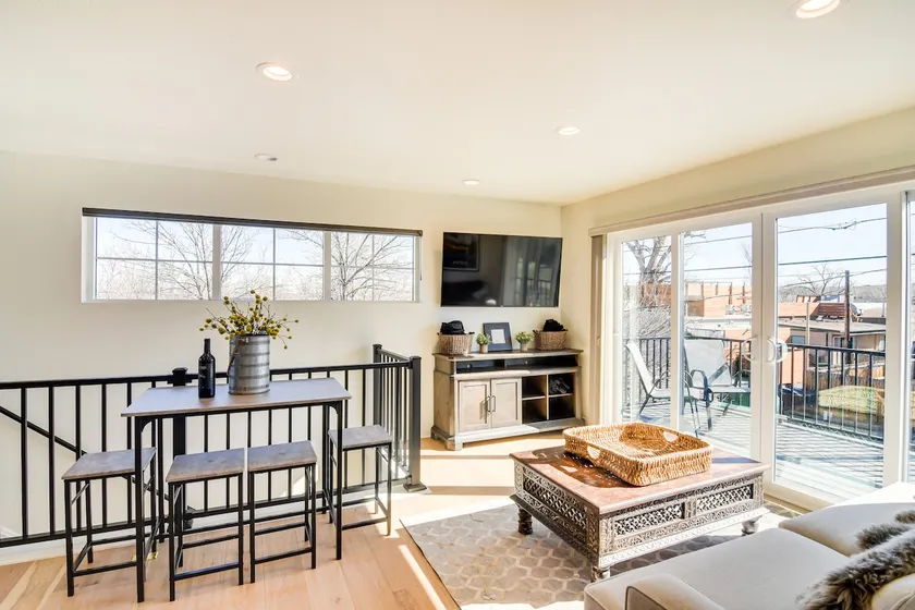 Modern Erie Home - Walk to Downtown! - Image 1