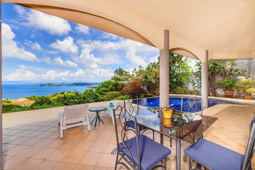 Sweeping Ocean Views - Private Pool - Gated Home - Image 1