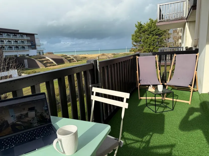 Le Petit Cabourg - Image 1
