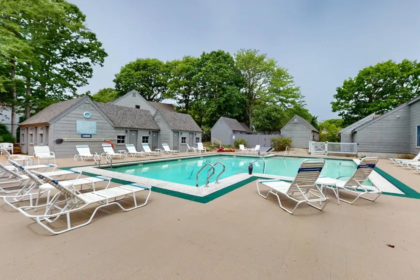 Dog-Friendly Mashpee Condo with Pool access - Image 1