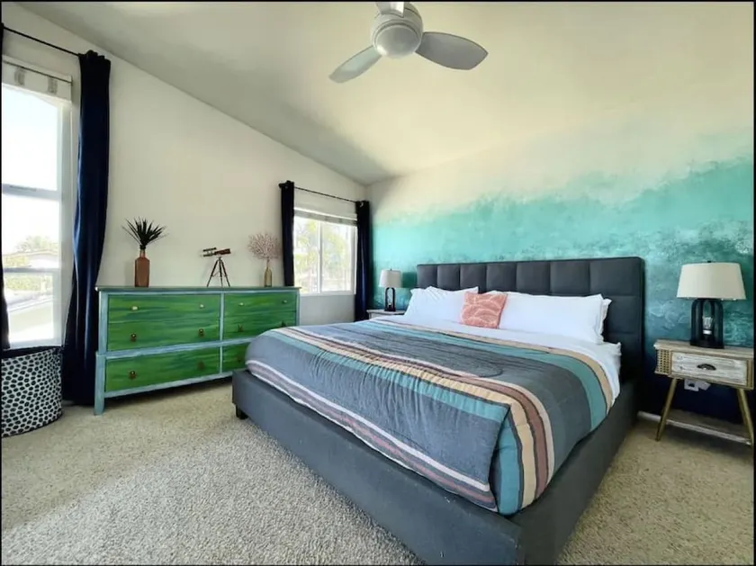 Ocean View Home w/PrivateBalcony - Image 1