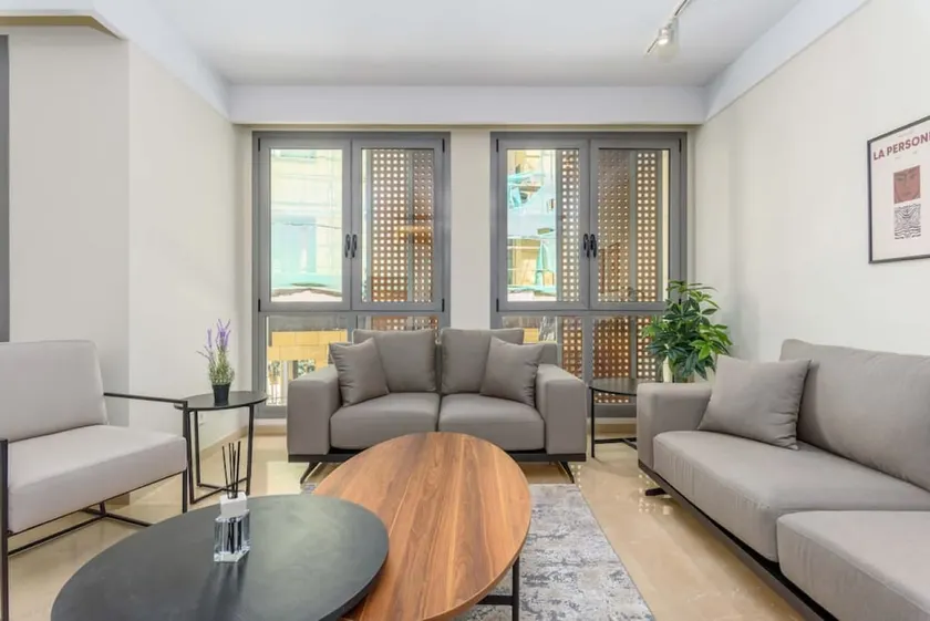 Violin 1-Bedroom Apartment At Kantari Beirut - Image 1